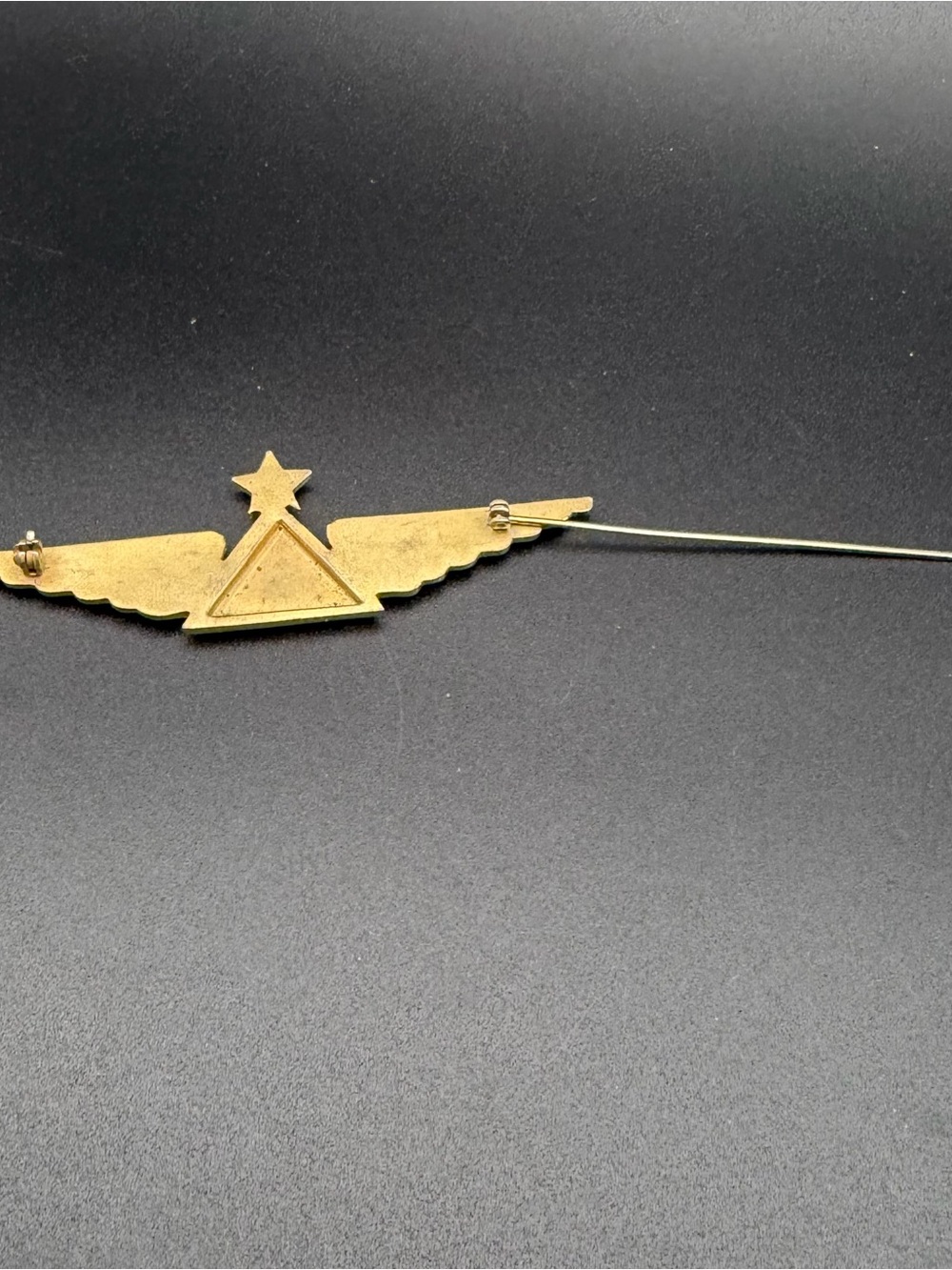 Delta Airlines Second Officer Wings Pin Vintage #B83 - Picture 8 of 10
